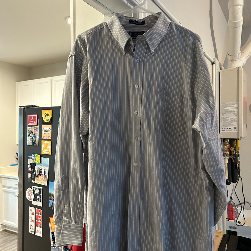 Men’s Stafford dress shirt.